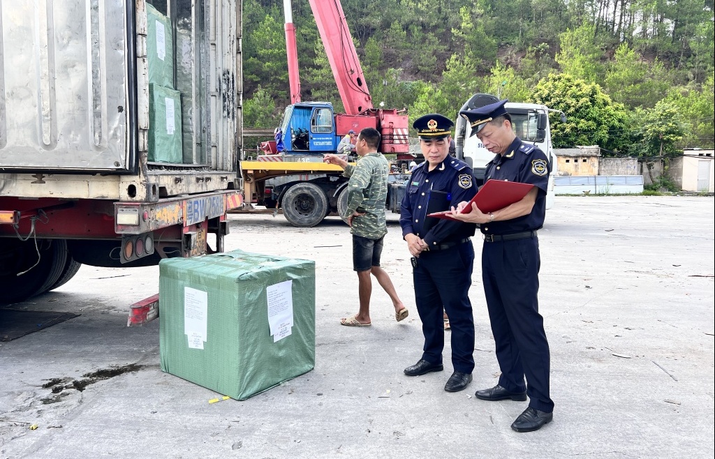 Xuất hóa đơn bán hàng trong thời gian tham vấn giá