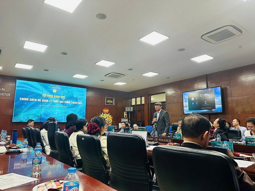 Quang cảnh hội thảo do Học viện Tài chính tổ chức.