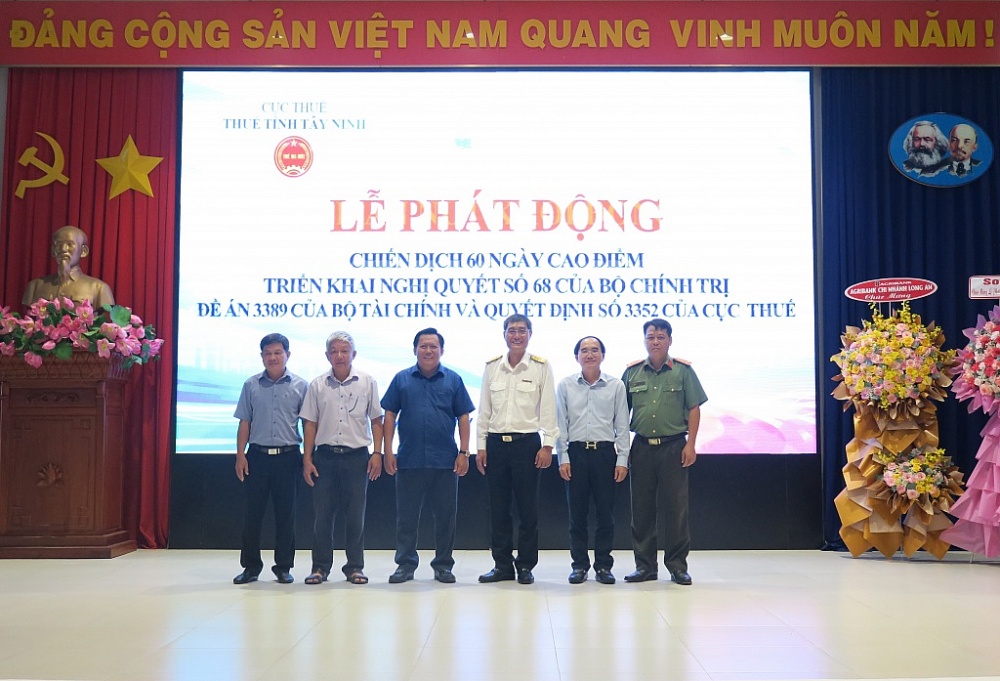 Thuế tỉnh Tây Ninh: Quyết tâm chuyển đổi hộ kinh doanh trước 15/12