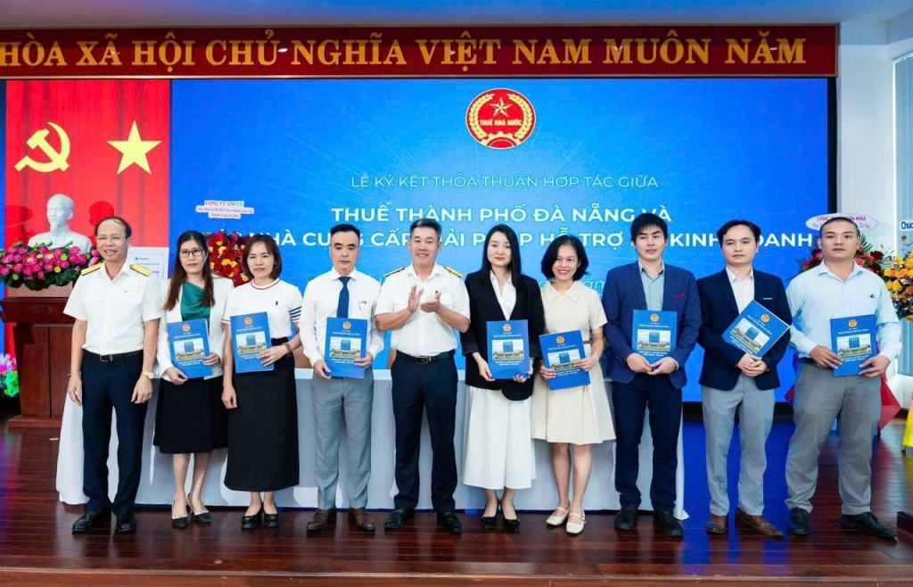 Thuế TP. Đà Nẵng: Đồng hành để hộ kinh doanh an tâm chuyển đổi sang kê khai thuế