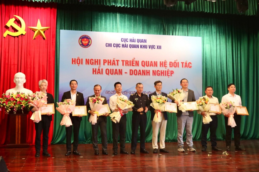 Hải quan khu vực XII chủ động tạo thuận lợi cho doanh nghiệp