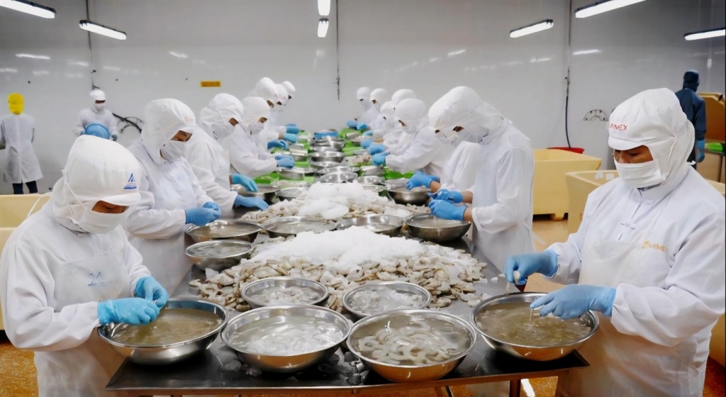 Xuất khẩu tôm tăng tốc