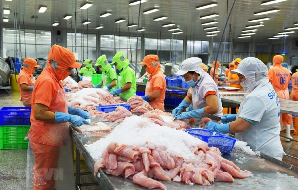 Tuyến bài: Doanh nghiệp Việt chủ động hóa giải sức ép thị trường  Bài 1: Thách thức từ sức ép thị trường xuất khẩu