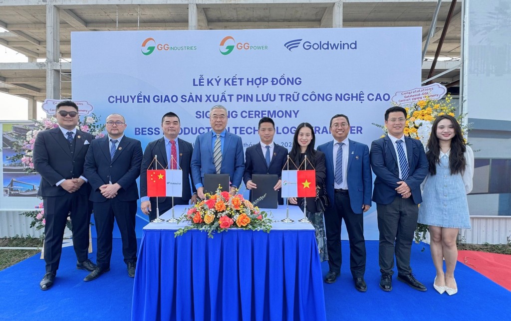 Doanh nghiệp Việt đẩy mạnh hợp tác, từng bước làm chủ công nghệ lõi pin lưu trữ năng lượng