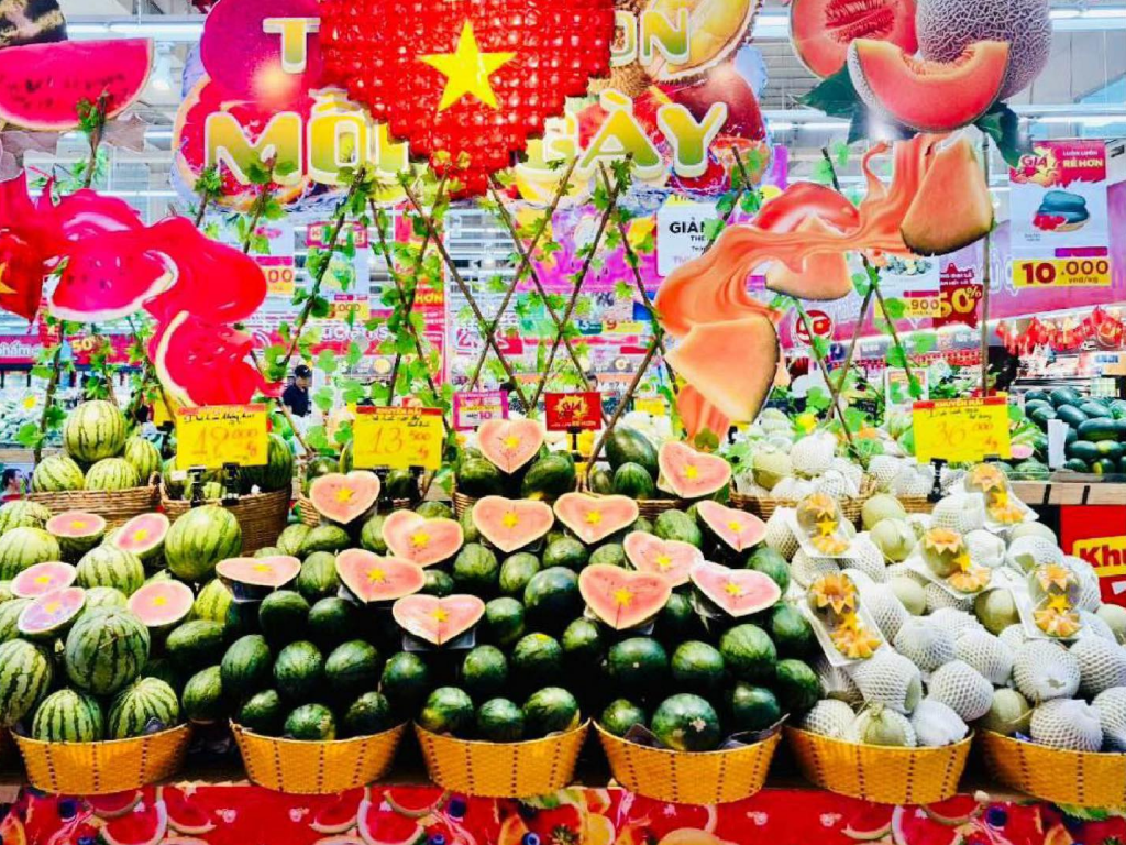 Trung Quốc thắt chặt quy định, mở rộng nguồn cung - thách thức lớn cho nông sản Việt Nam. 