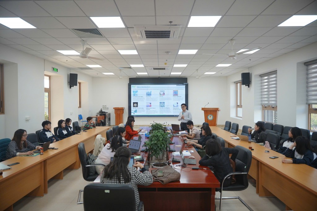AI-First và n8n: Nền tảng tối ưu cho phân tích kinh tế - tài chính thời số hóa AI-First và n8n: Nền tảng tối ưu cho phân tích kinh tế - tài chính thời số hóa