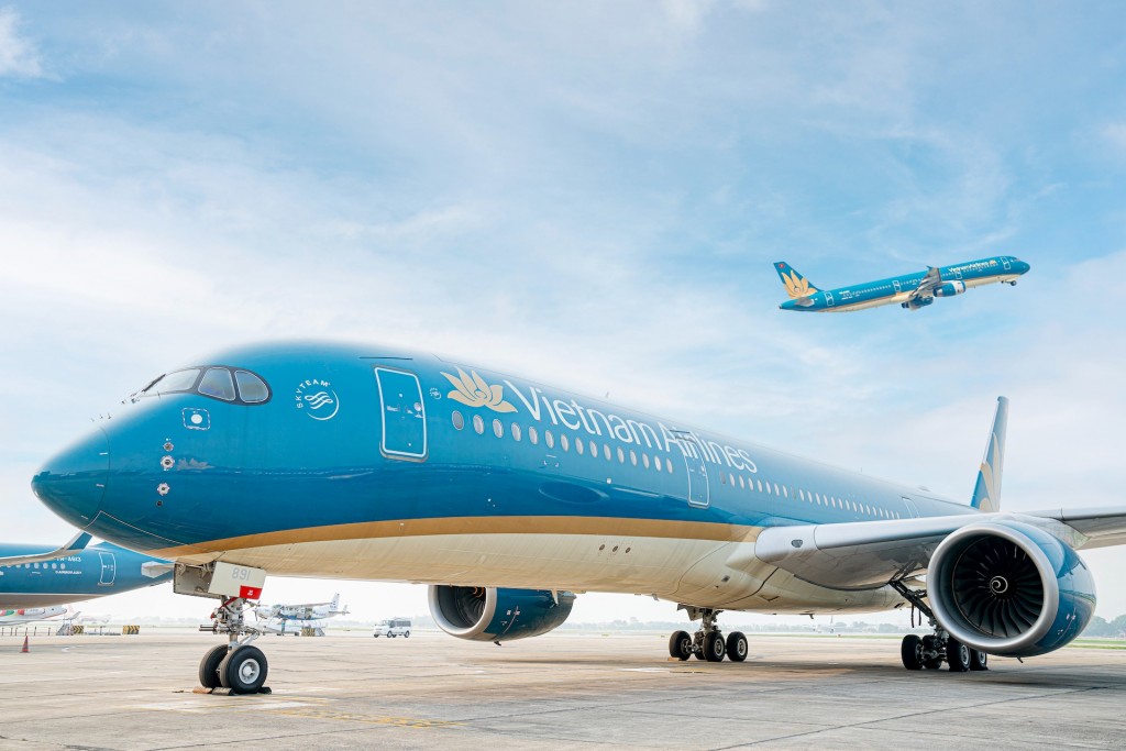 Vietnam Airlines tăng cường hiện diện tại thị trường Lào, thúc đẩy kết nối thương mại, du lịch hai nước Vietnam Airlines tăng cường hiện diện tại thị trường Lào, thúc đẩy kết nối thương mại, du lịch hai nước