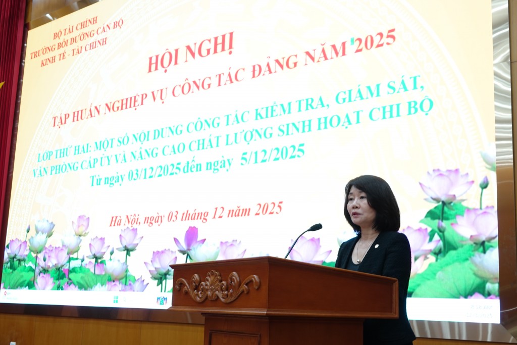 Đảng uỷ Bộ Tài chính tăng cường nghiệp vụ kiểm tra, giám sát cho cấp uỷ các cấp Đảng uỷ Bộ Tài chính tăng cường nghiệp vụ kiểm tra, giám sát cho cấp uỷ các cấp