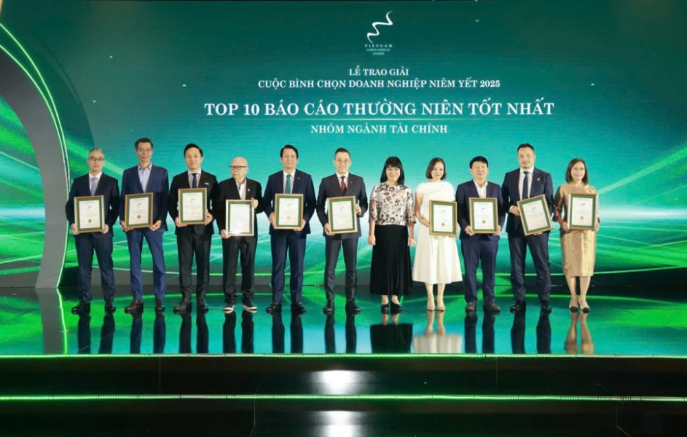 BIDV nhận giải Báo cáo thường niên tốt nhất lần thứ 3 liên tiếp BIDV nhận giải Báo cáo thường niên tốt nhất lần thứ 3 liên tiếp