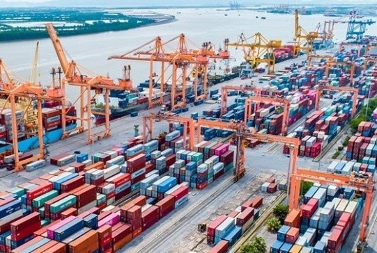 Dữ liệu xuất khẩu 15 ngày đầu tháng 12/2025