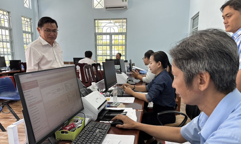 Đồng hành để người dân duy trì BHXH tự nguyện lâu dài