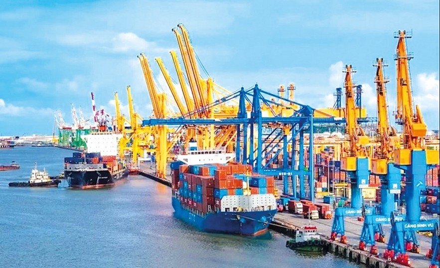 Xuất nhập khẩu tiếp tục là điểm sáng của nền kinh tế