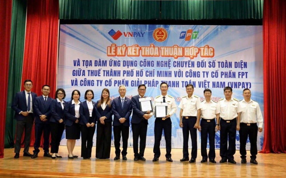 TP. Hồ Chí Minh: “Tăng tốc” triển khai các giải pháp hỗ trợ hộ kinh doanh chuyển đổi sang kê khai