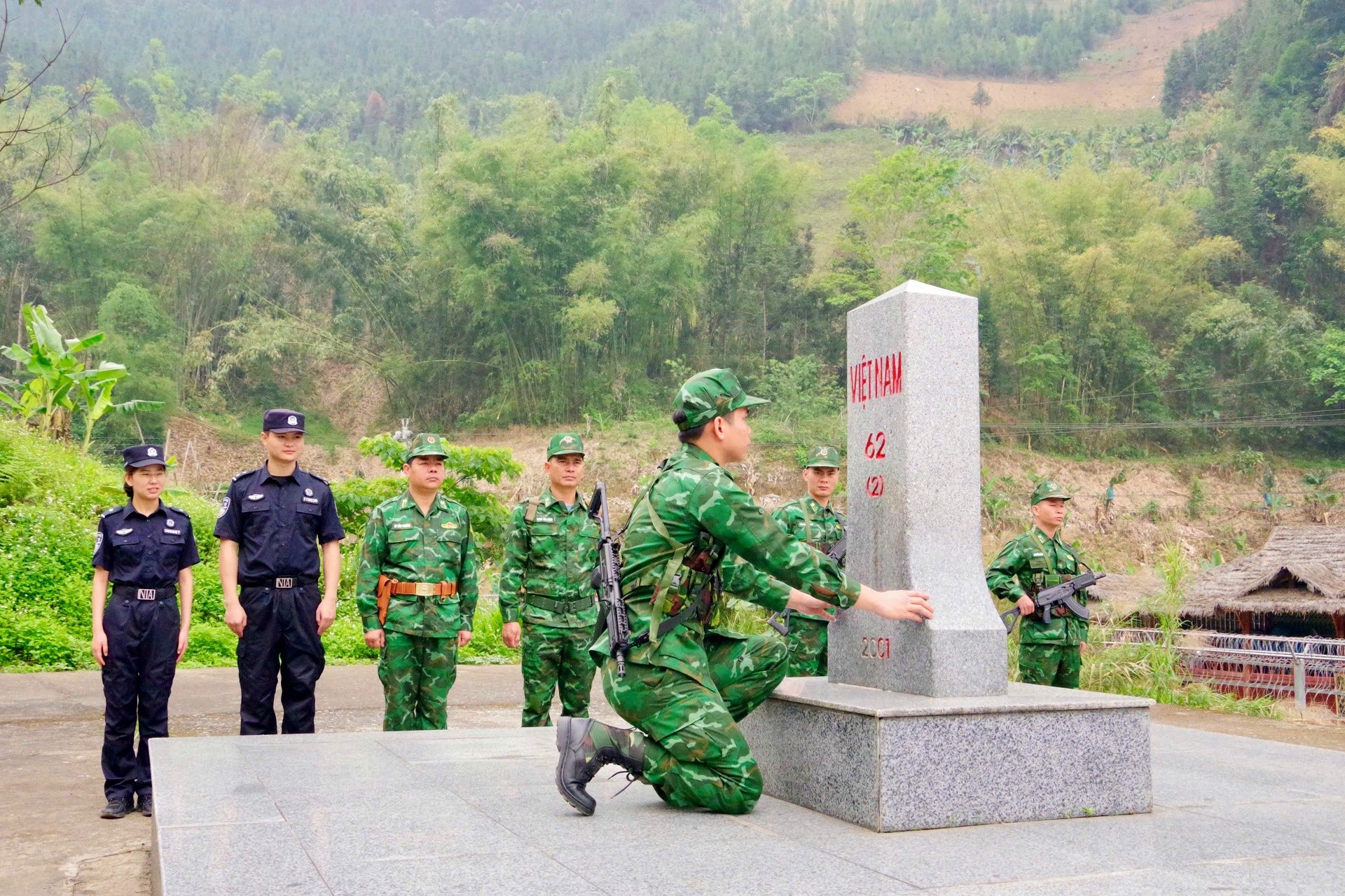dau tranh chong buon lau hang gia hang vi pham so huu tri tue