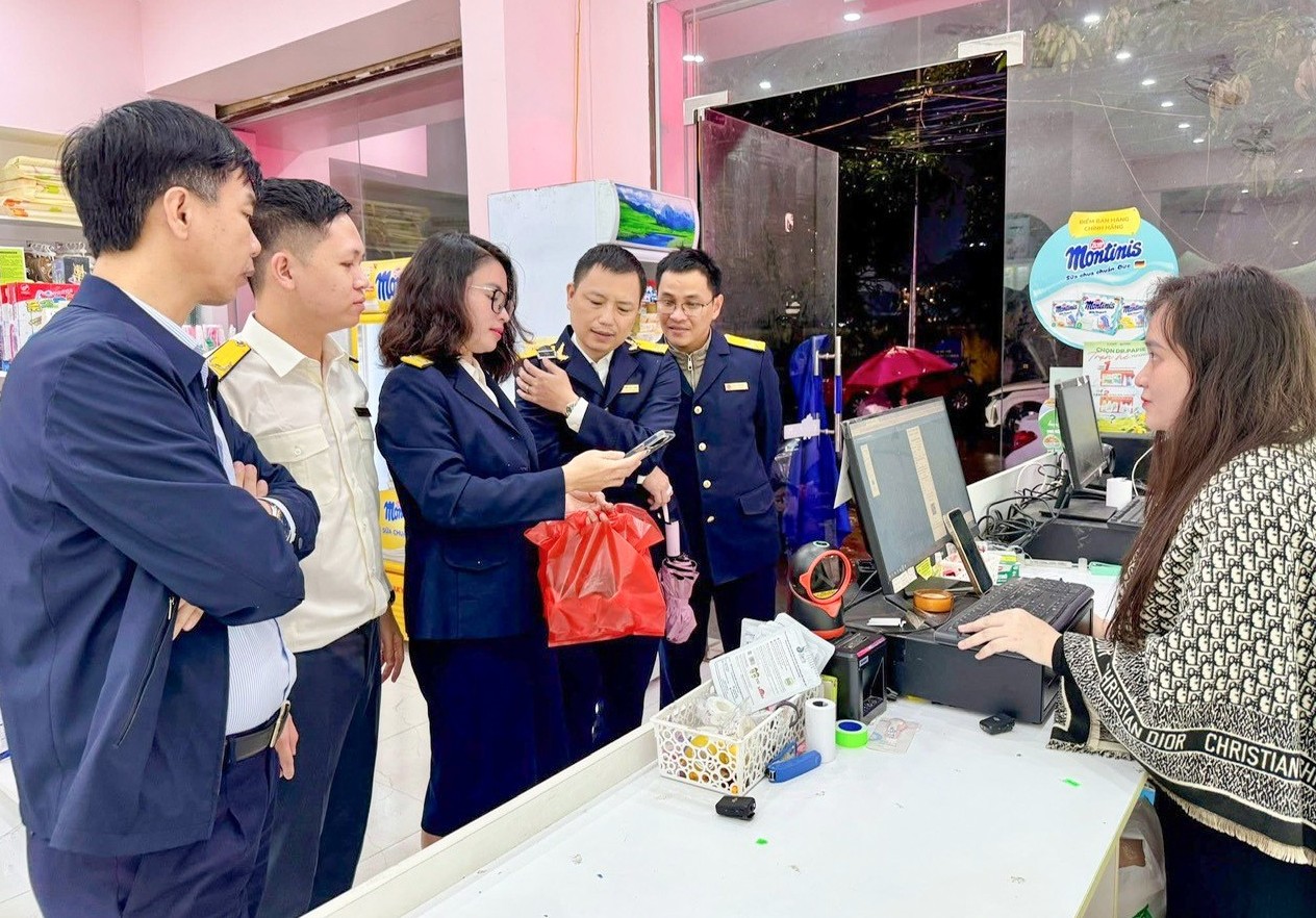 Hà Nội quyết liệt chuyển đổi mô hình quản lý thuế hộ kinh doanh khi xóa bỏ thuế khoán
