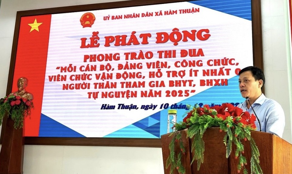 Lâm Đồng phát động phong trào cán bộ, đảng viên hỗ trợ người thân tham gia BHYT, BHXH tự nguyện