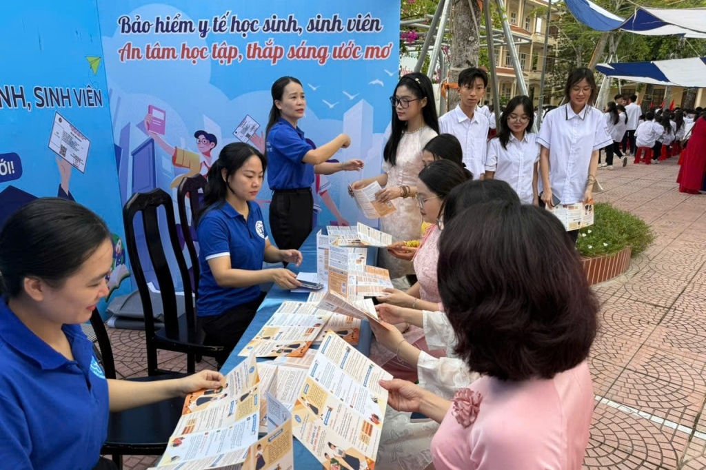 quy bao hiem y te chi tra cho viec kiem tra suc khoe dau nam hoc
