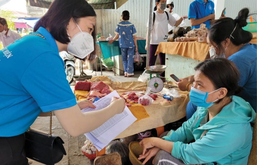 Hỗ trợ người tham gia BHXH, BHYT - chính sách ưu việt giúp tăng độ bao phủ
