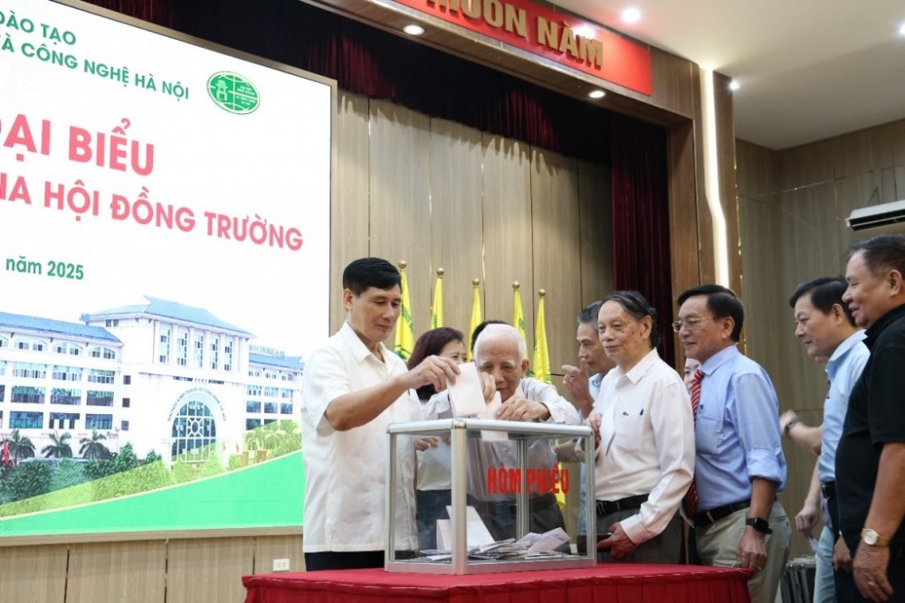 Trường Đại học Kinh doanh và Công nghệ Hà Nội: Cụ thể hóa mô hình đại học tự chủ Trường Đại học Kinh doanh và Công nghệ Hà Nội: Cụ thể hóa mô hình đại học tự chủ