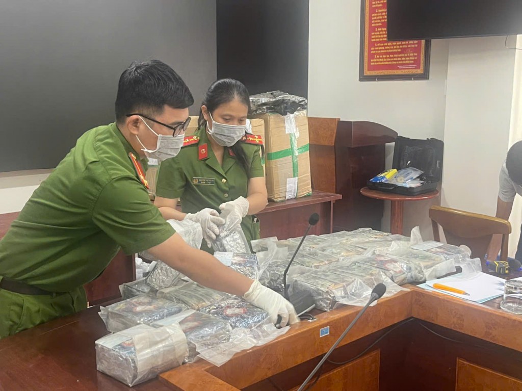 Hải quan khu vực II tham gia triệt phá đường dây ma túy 1.500 tỷ đồng