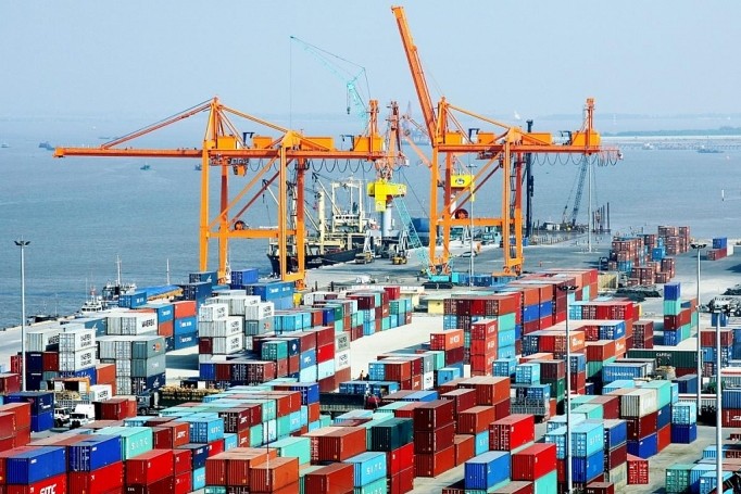 Ngày 16/12/2025 tại Hà Nội, Cục Xuất nhập khẩu (Bộ Công Thương) sẽ tổ chức Tọa đàm “Giải pháp tăng trưởng xuất khẩu cao và bền vững”. 