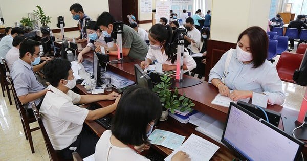 Xem xét nâng lương trước thời hạn với công chức, viên chức điều động, biệt phái về xã, phường
