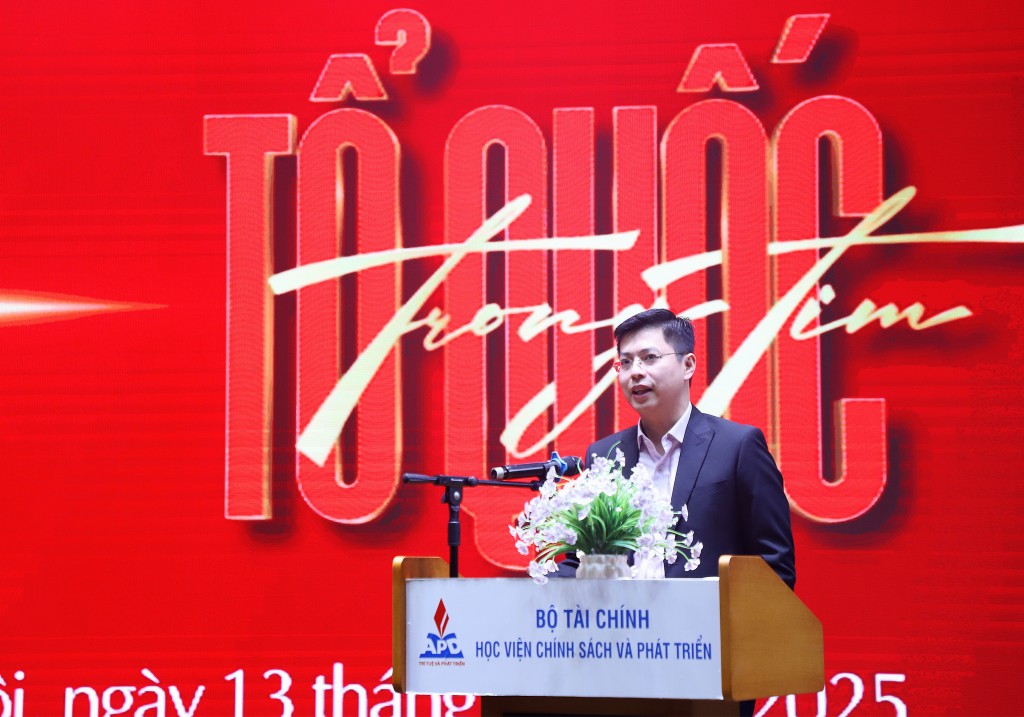 Lan tỏa tinh thần yêu nước qua những thước phim về Tổ quốc Lan tỏa tinh thần yêu nước qua những thước phim về Tổ quốc