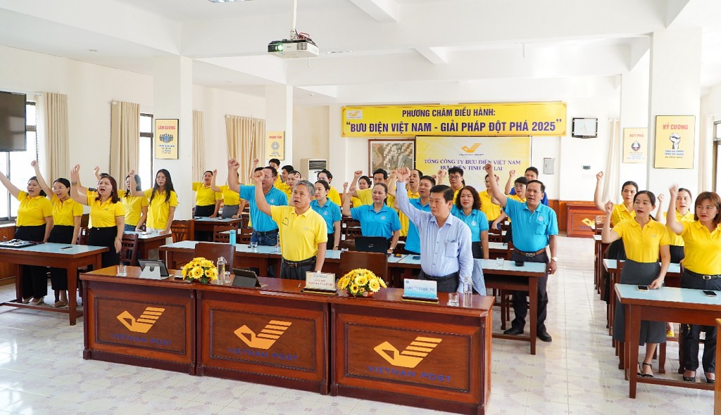 Gia Lai ra quân tuyên truyền, vận động thêm 800 người tham gia BHXH, BHYT
