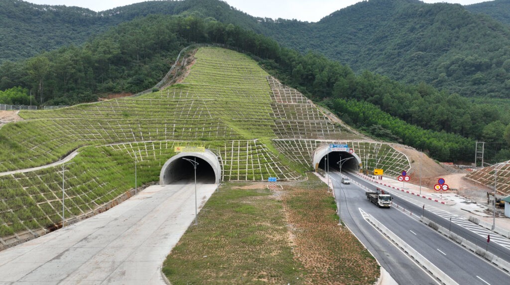 dong loat to chuc khanh thanh khoi cong cac cong trinh du an tren ca nuoc