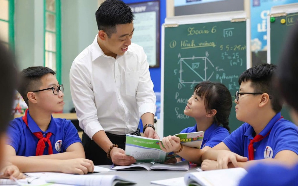 Thời gian giảng dạy đóng BHXH bắt buộc được tính phụ cấp thâm niên