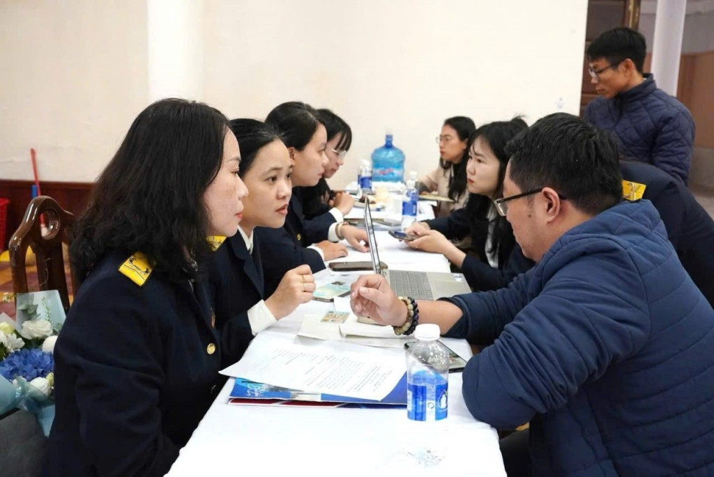 Thuế TP. Huế: Vượt chỉ tiêu thu ngân sách sau 11 tháng
