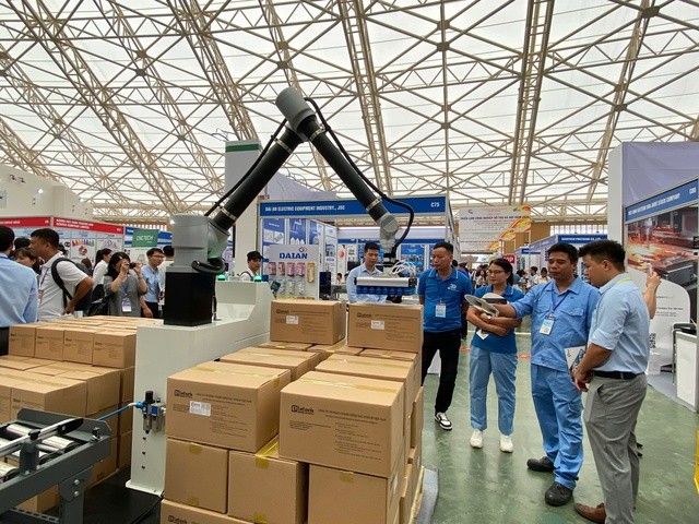 Kết nối sản xuất, tiêu dùng trong chuỗi cung ứng mới