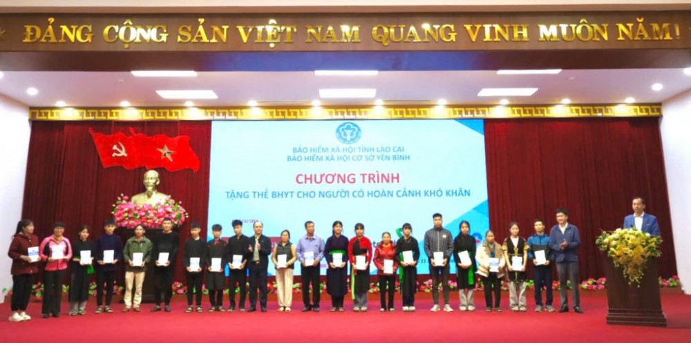 Lào Cai hỗ trợ đóng bảo hiểm y tế cho một số nhóm đối tượng