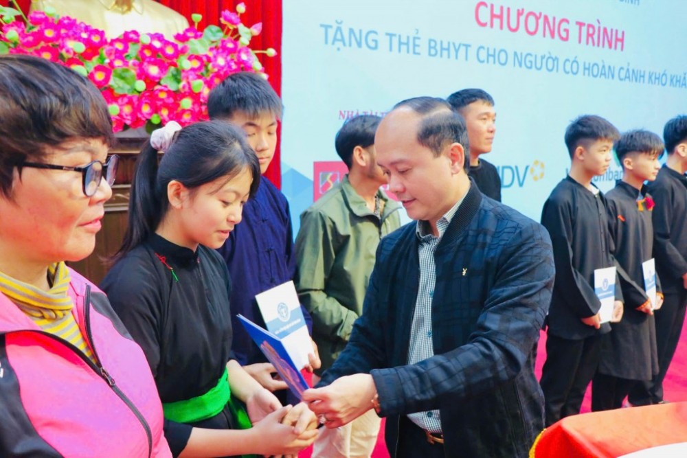 Lào Cai hỗ trợ đóng bảo hiểm y tế cho một số nhóm đối tượng
