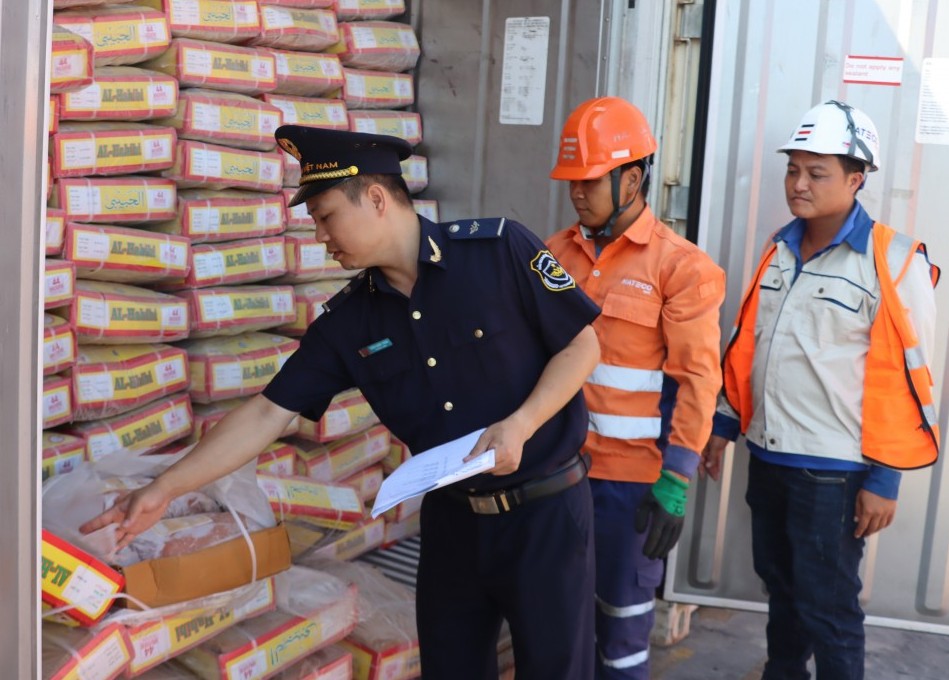 Hải quan khu vực III đạt số thu kỷ lục hơn 80.000 tỷ đồng
