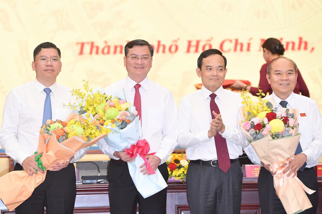 Phân công nhiệm vụ Chủ tịch và 9 Phó chủ tịch UBND TP. Hồ Chí Minh