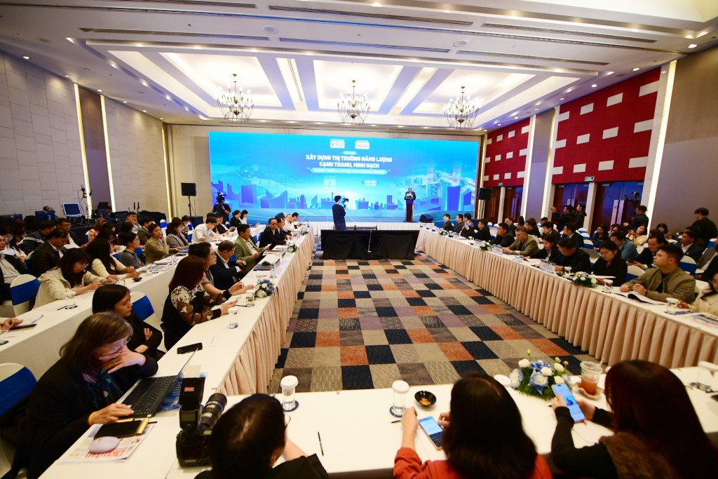 Loạt giải pháp “hút” doanh nghiệp đầu tư vào thị trường điện cạnh tranh