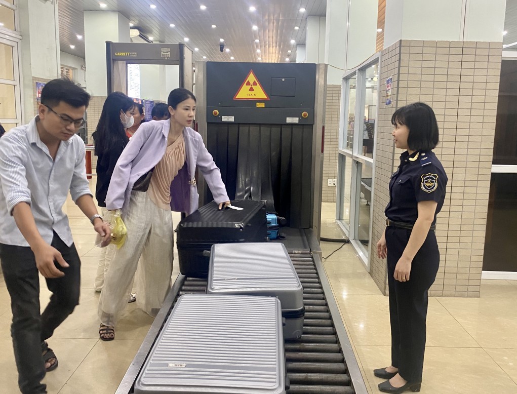 Hải quan cửa khẩu quốc tế Mộc Bài: Ứng dụng chuyển đổi số tăng sức mạnh chống buôn lậu