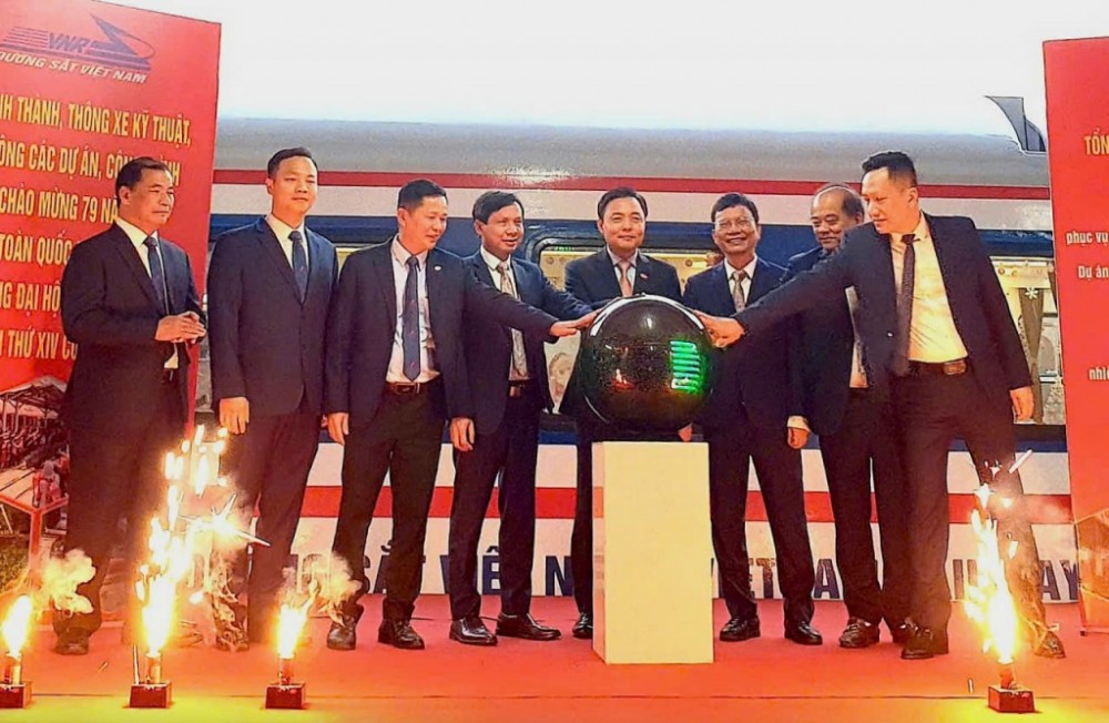 Tổng Công ty Đường sắt Việt Nam khánh thành, triển khai 3 dự án chào mừng Đại hội Đảng Tổng Công ty Đường sắt Việt Nam khánh thành, triển khai 3 dự án chào mừng Đại hội Đảng
