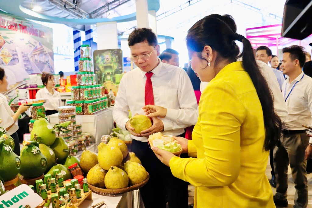 Kết nối đặc sản vùng miền, hướng tới tiêu thụ trên các sàn thương mại điện tử