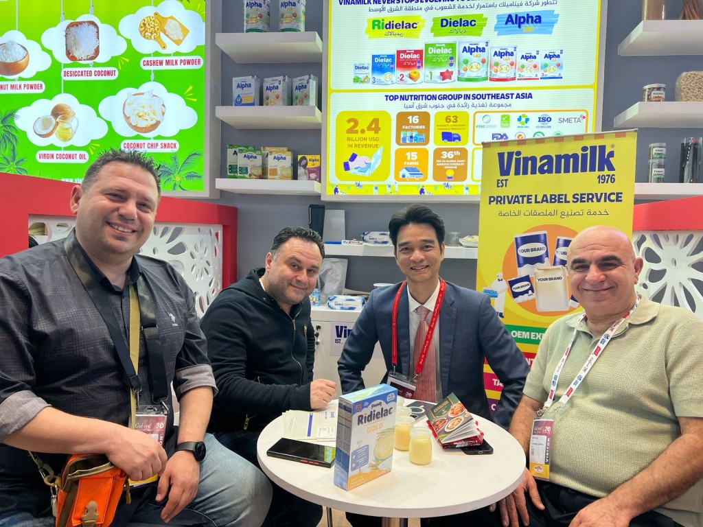 Vinamilk nhận Bằng khen xuất khẩu tiêu biểu của Bộ Công Thương