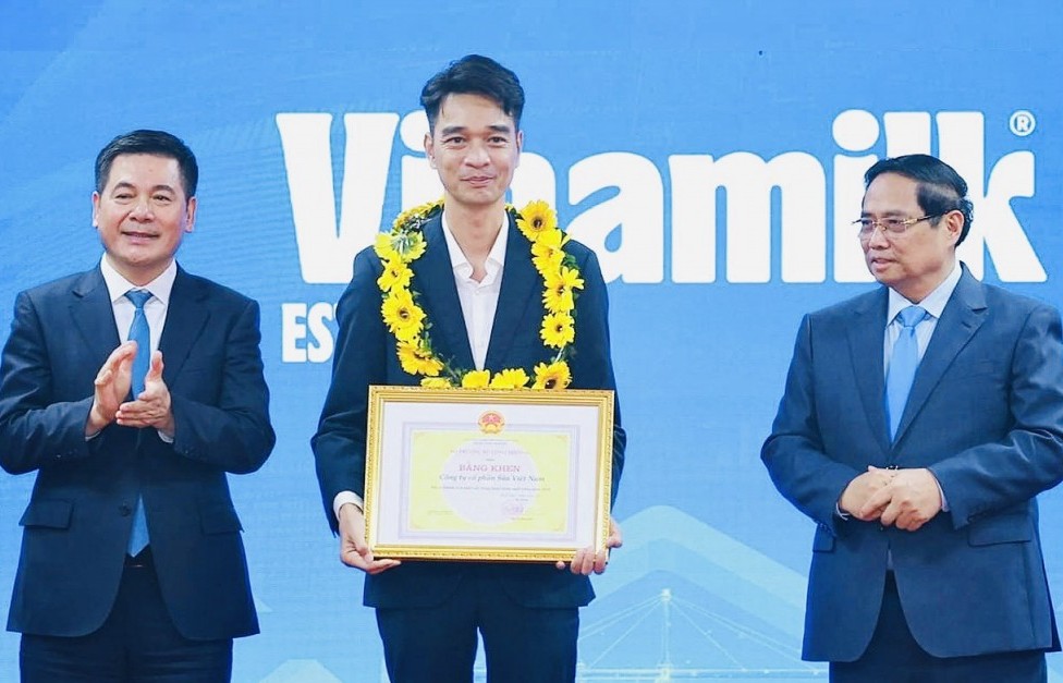Vinamilk nhận Bằng khen xuất khẩu tiêu biểu của Bộ Công Thương