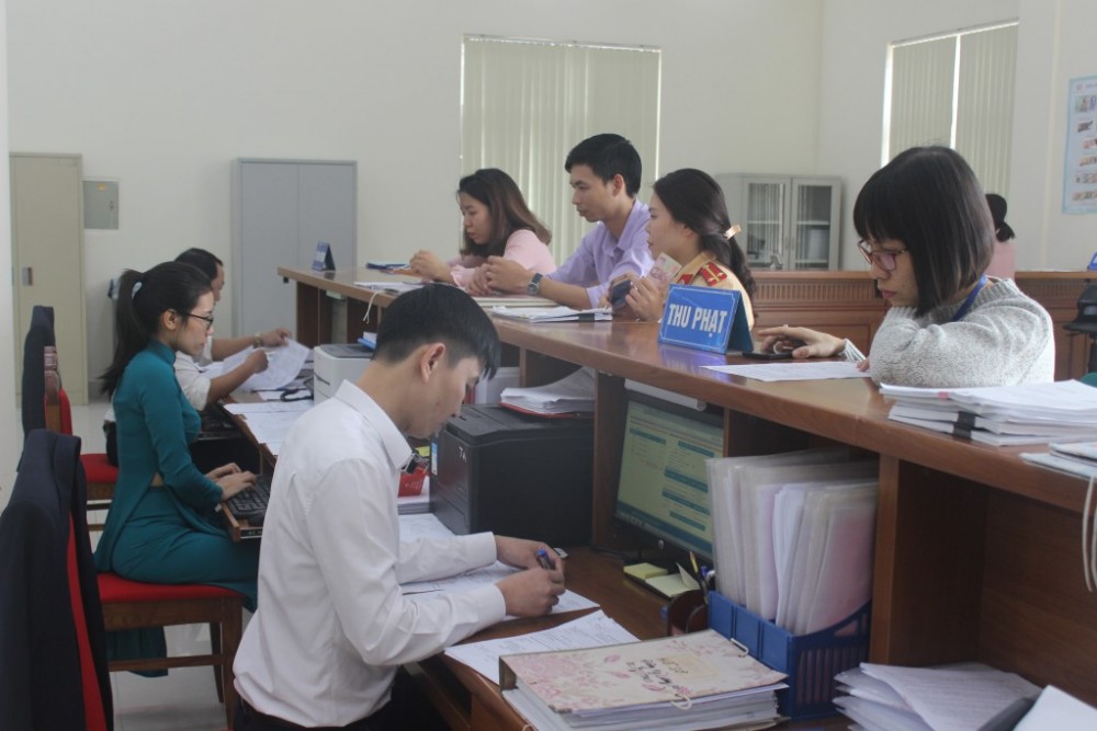 Tập trung hoàn thành mục tiêu cắt giảm, đơn giản hóa   thủ tục hành chính, điều kiện kinh doanh