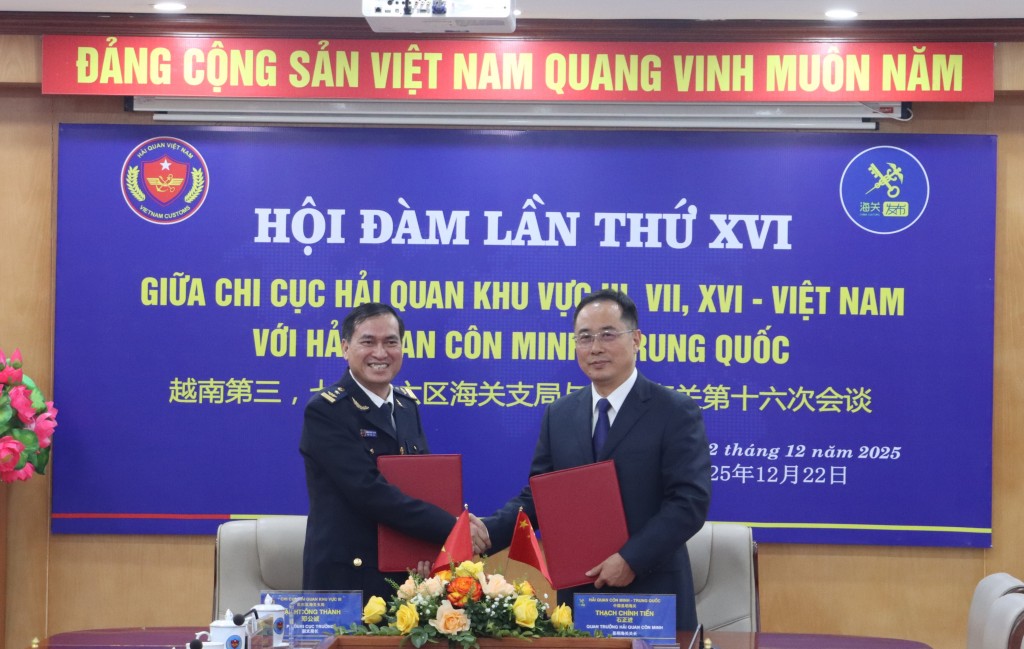 Hình ảnh Hội đàm giữa 3 chi cục của Hải quan Việt Nam với Hải quan Côn Minh, Trung Quốc