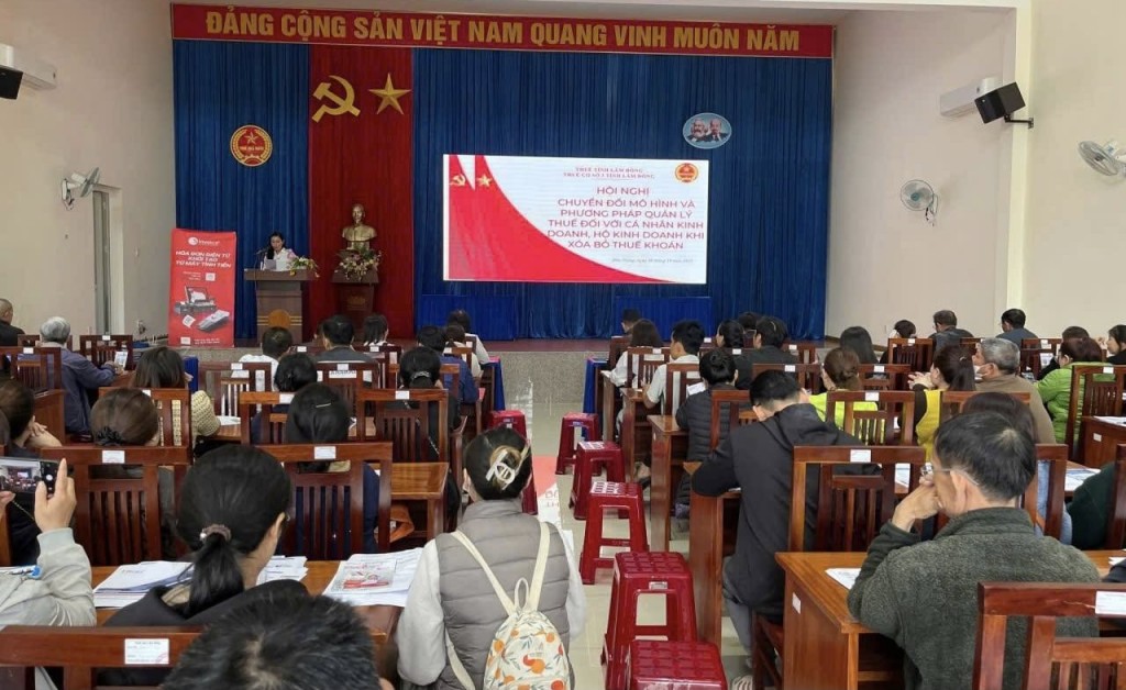Thuế cơ sở 3 tỉnh Lâm Đồng thu ngân sách ước đạt 120%