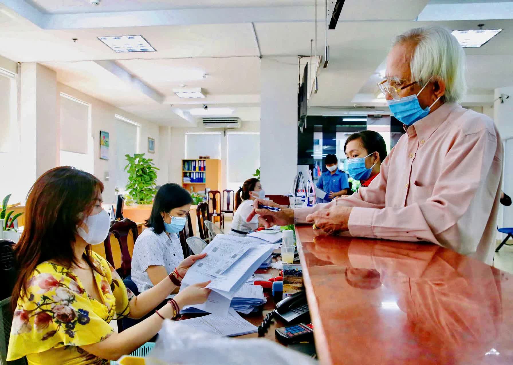 Bảo đảm thông suốt quyền lợi BHXH, BHYT cho người dân