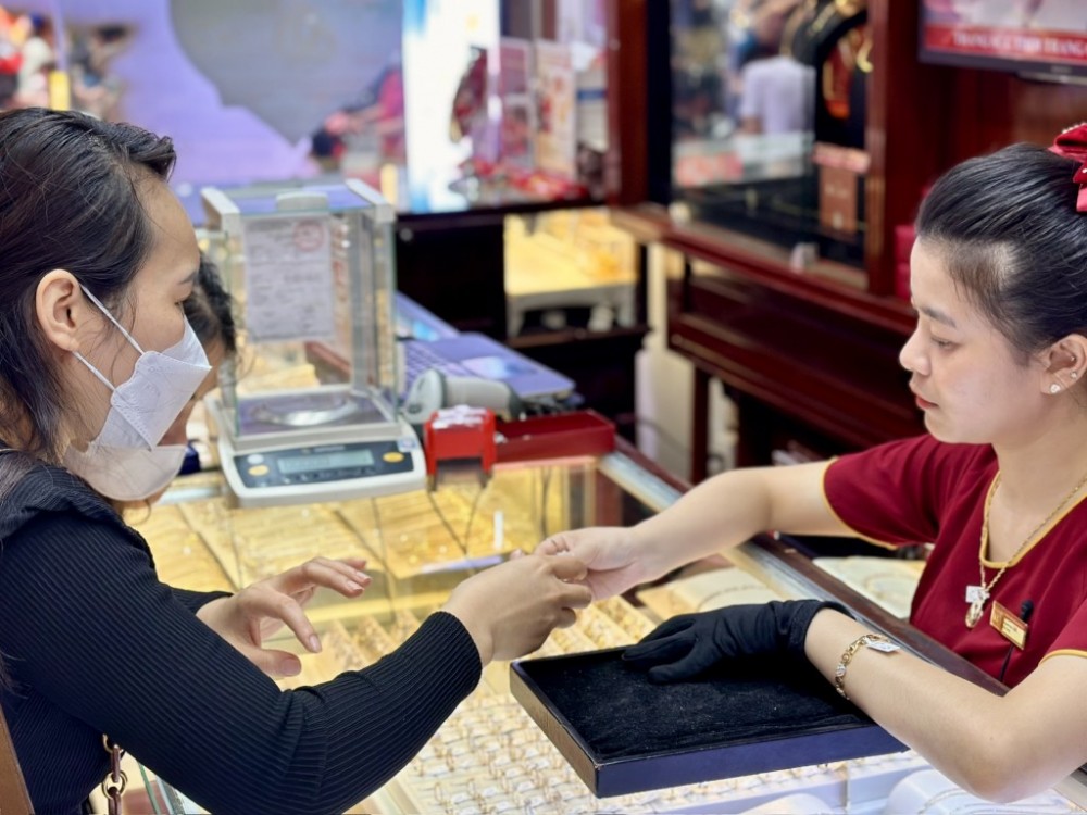 Ngân hàng Nhà nước đã nhận 9 hồ sơ xin sản xuất vàng miếng