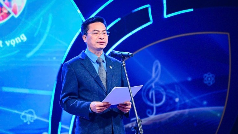 Tiết mục xẩm “Tài chính vàng son” đạt giải Nhất tại Hội diễn văn nghệ ngành Khoa học và Công nghệ Tiết mục xẩm “Tài chính vàng son” đạt giải Nhất tại Hội diễn văn nghệ ngành Khoa học và Công nghệ