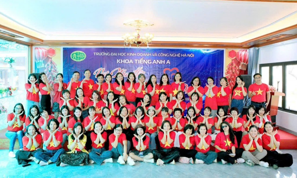 Trường Đại học Kinh doanh và Công nghệ Hà Nội tuyển sinh đại học đào tạo từ xa