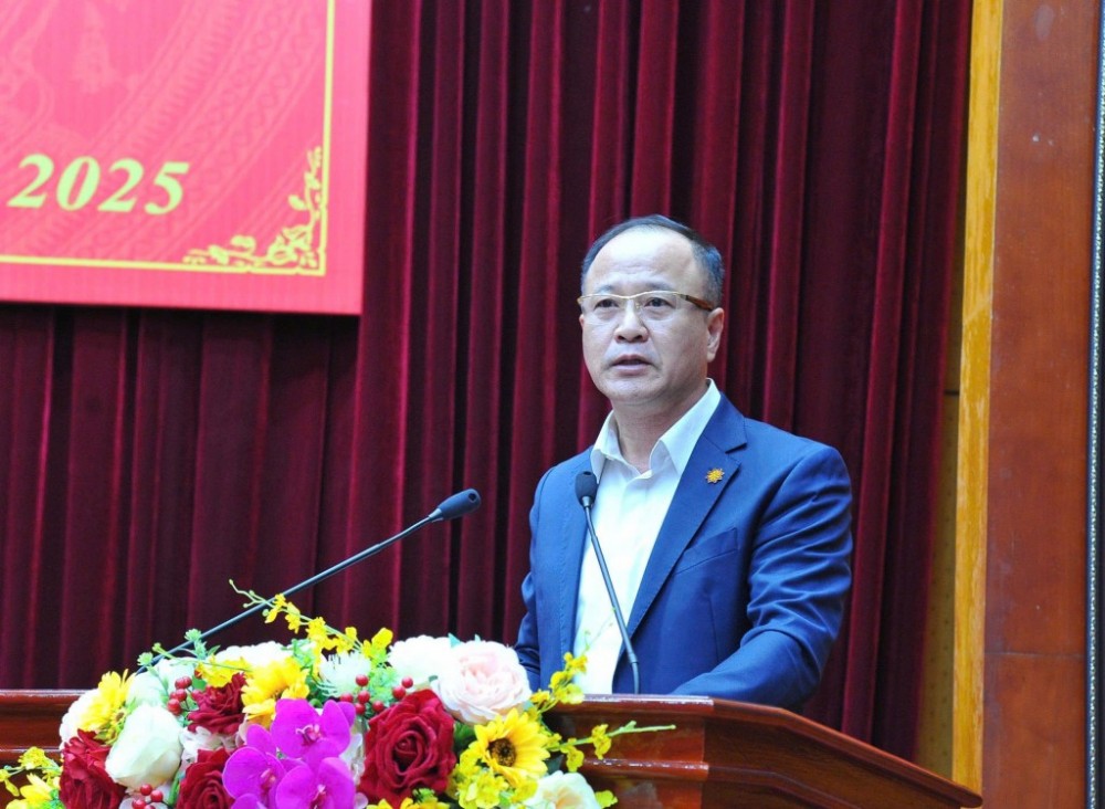 Ông Nguyễn Văn Hoàn, Chi cục trưởng Chi cục Hải quan khu vực VI phát biểu tại Hội nghị tổng kết công tác đảng năm 2025 của Đảng bộ UBND tỉnh Lạng Sơn diễn ra ngày 29/12/2025. 